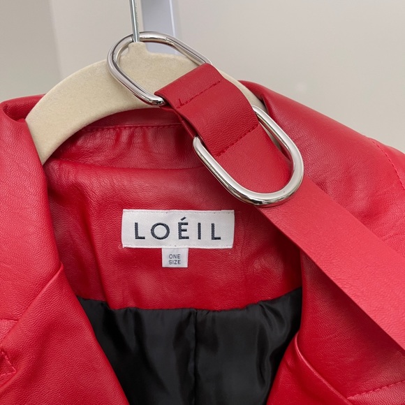 LOEIL OVERISZED RED LONG LEATHER COAT - Picture 4 of 7